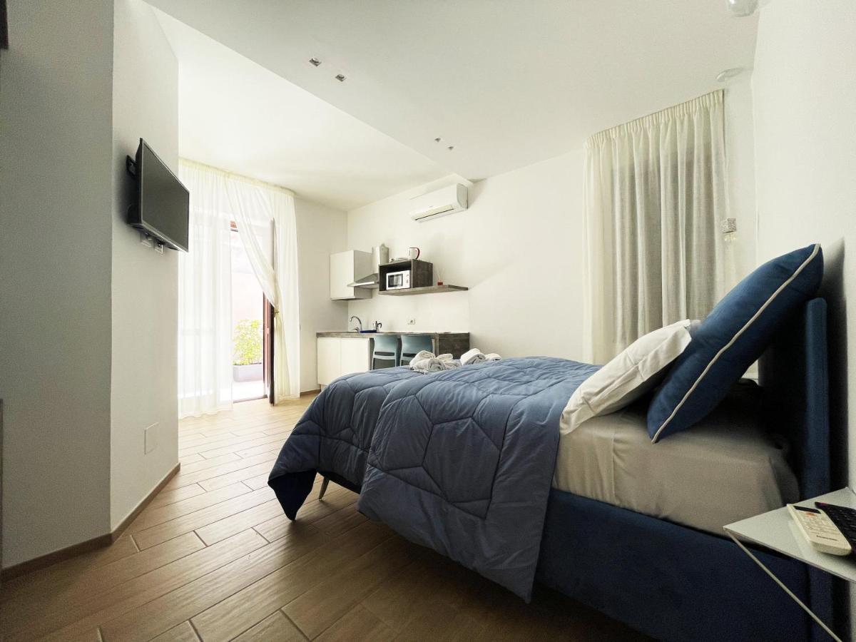 ホテル Sunny House - De Vivo Realty ソレント エクステリア 写真